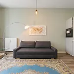 Primeflats - Apartment Langhans Berlin-Weissensee